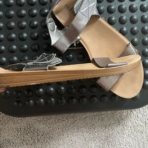 Rouge Metallic Gray Strap Size 9 Sandle.